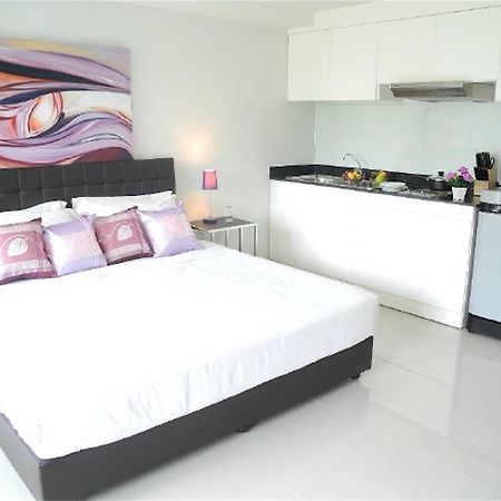 Kiss Condo Studio Near The Beach Phuket Exterior photo